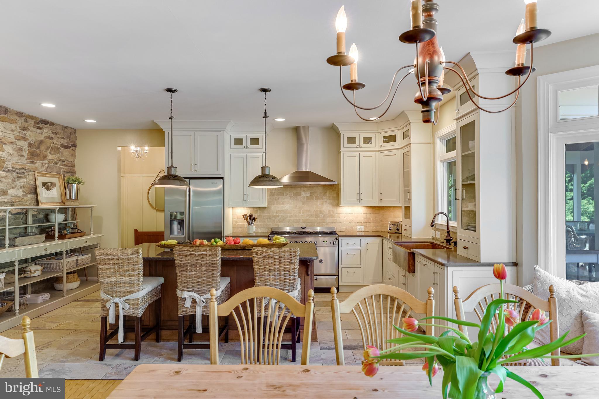 10402 VAN PATTEN LANE