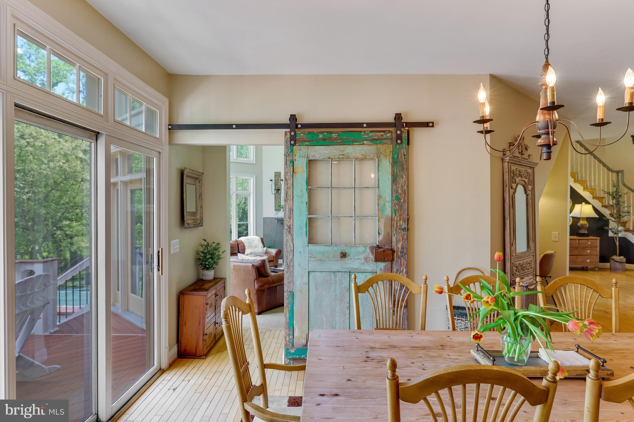 10402 VAN PATTEN LANE