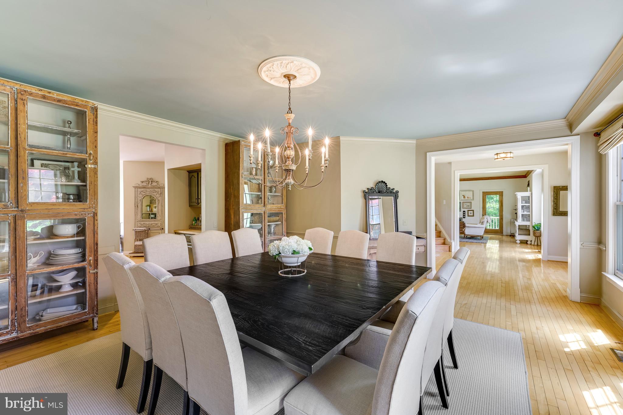 10402 VAN PATTEN LANE