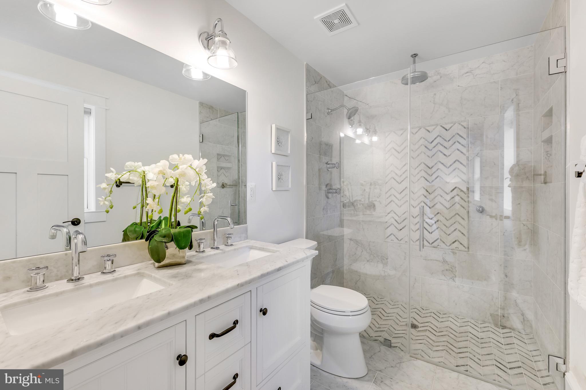 844 CONSTELLATION DRIVE