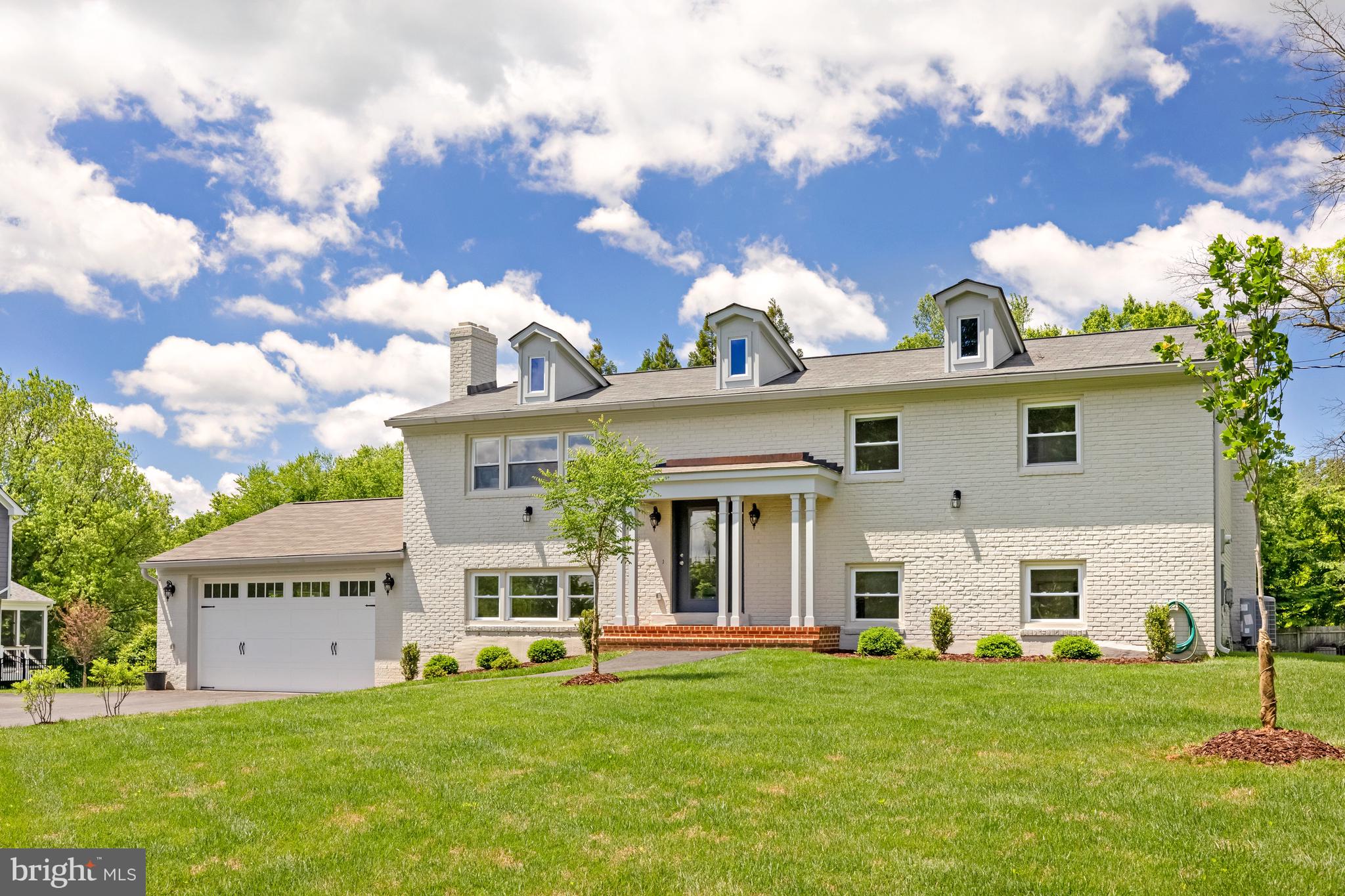 844 CONSTELLATION DRIVE