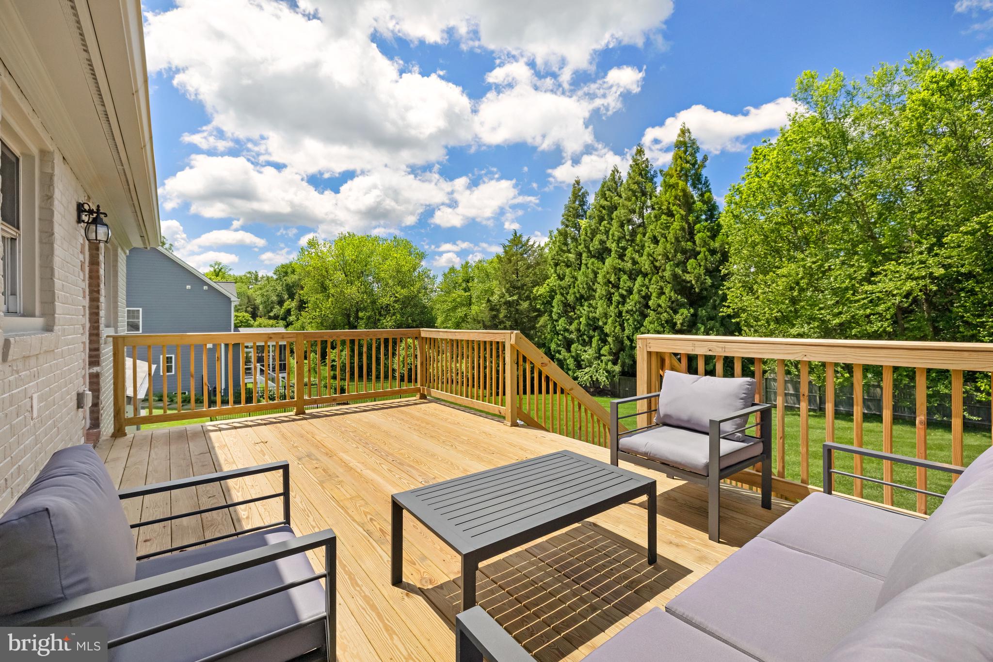 844 CONSTELLATION DRIVE