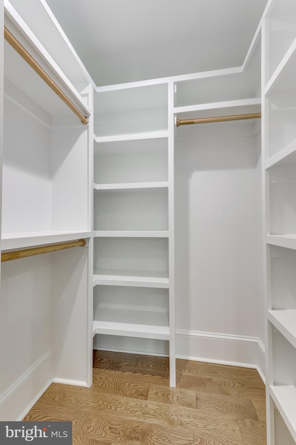 844 CONSTELLATION DRIVE