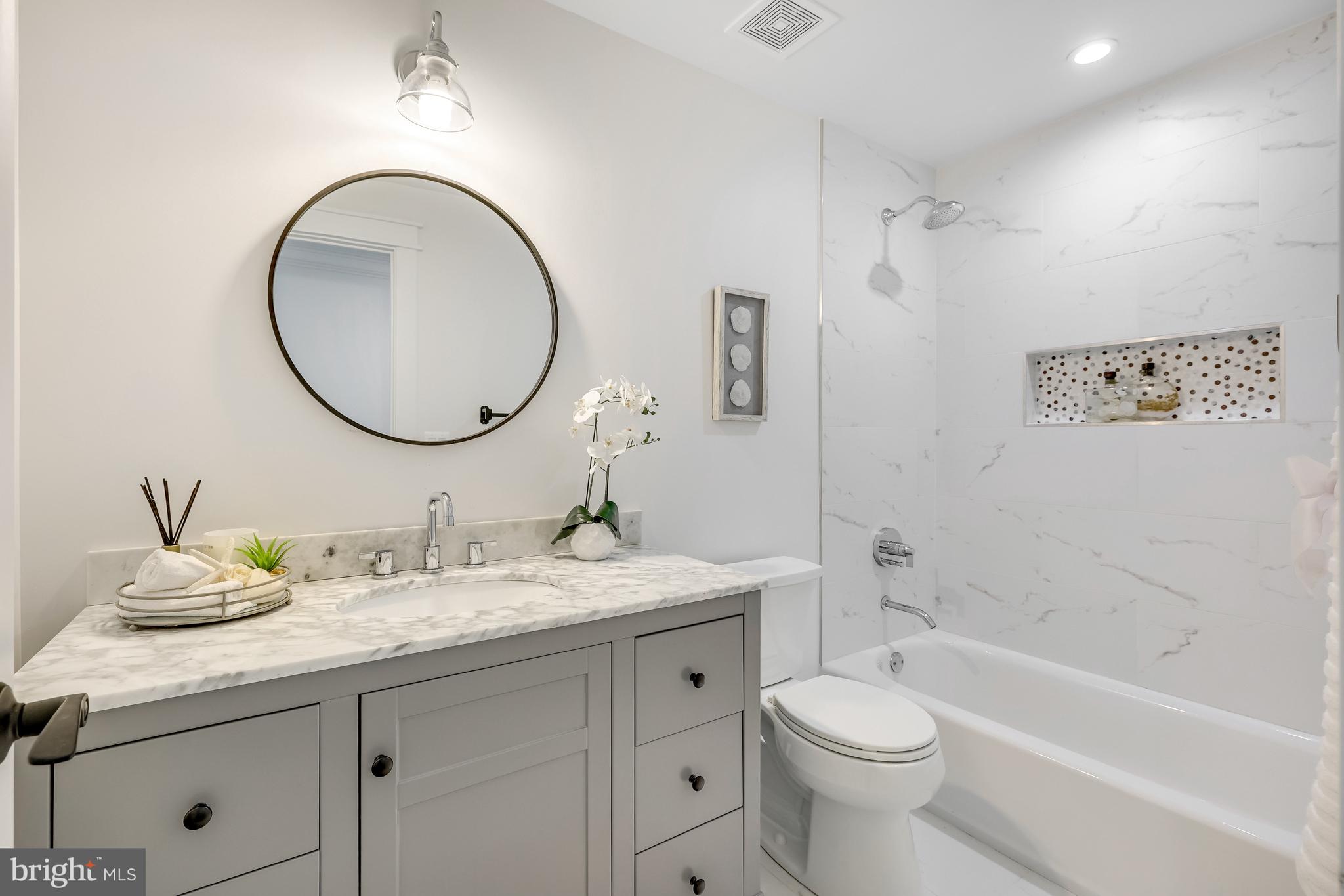 844 CONSTELLATION DRIVE