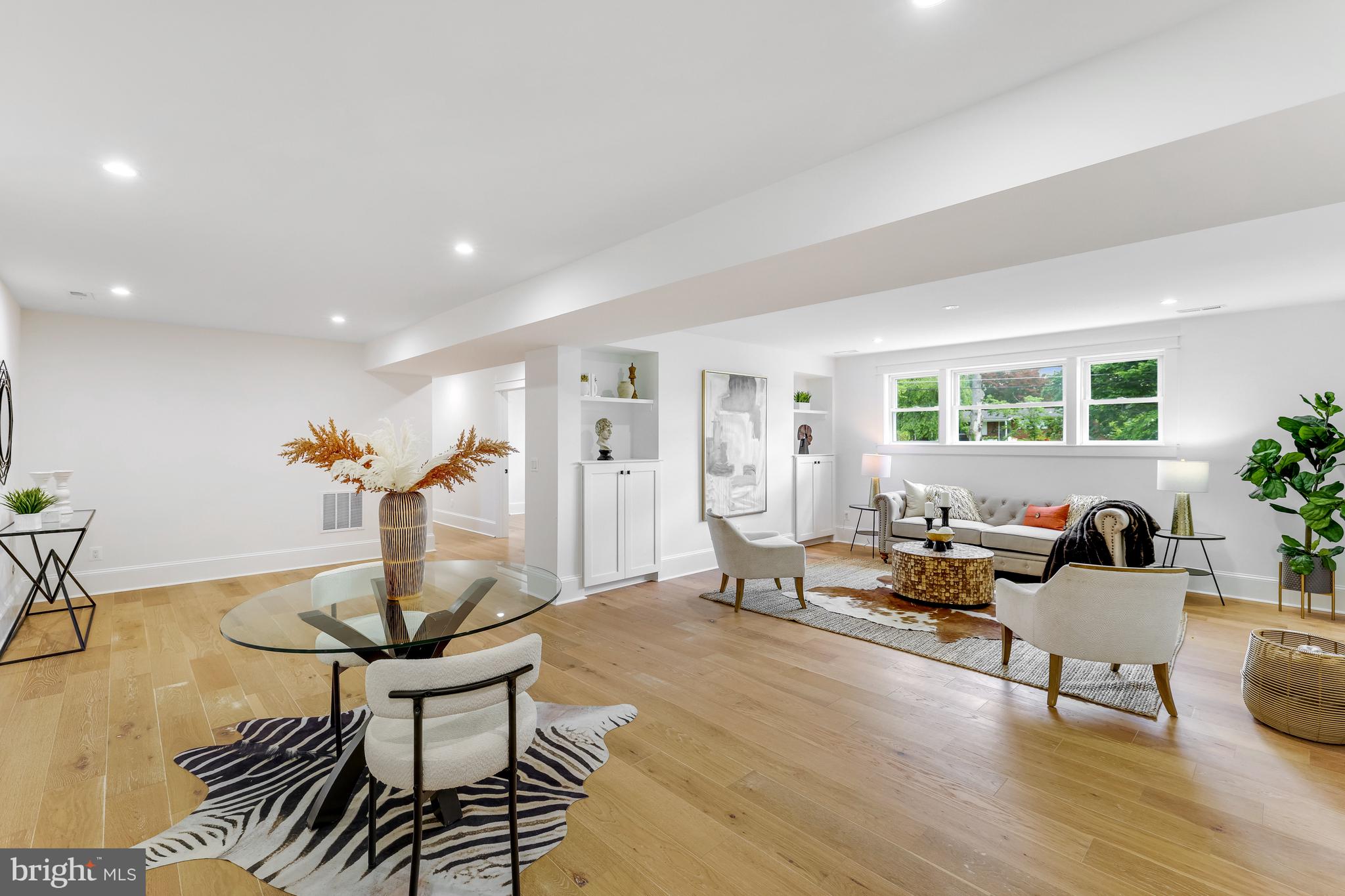 844 CONSTELLATION DRIVE