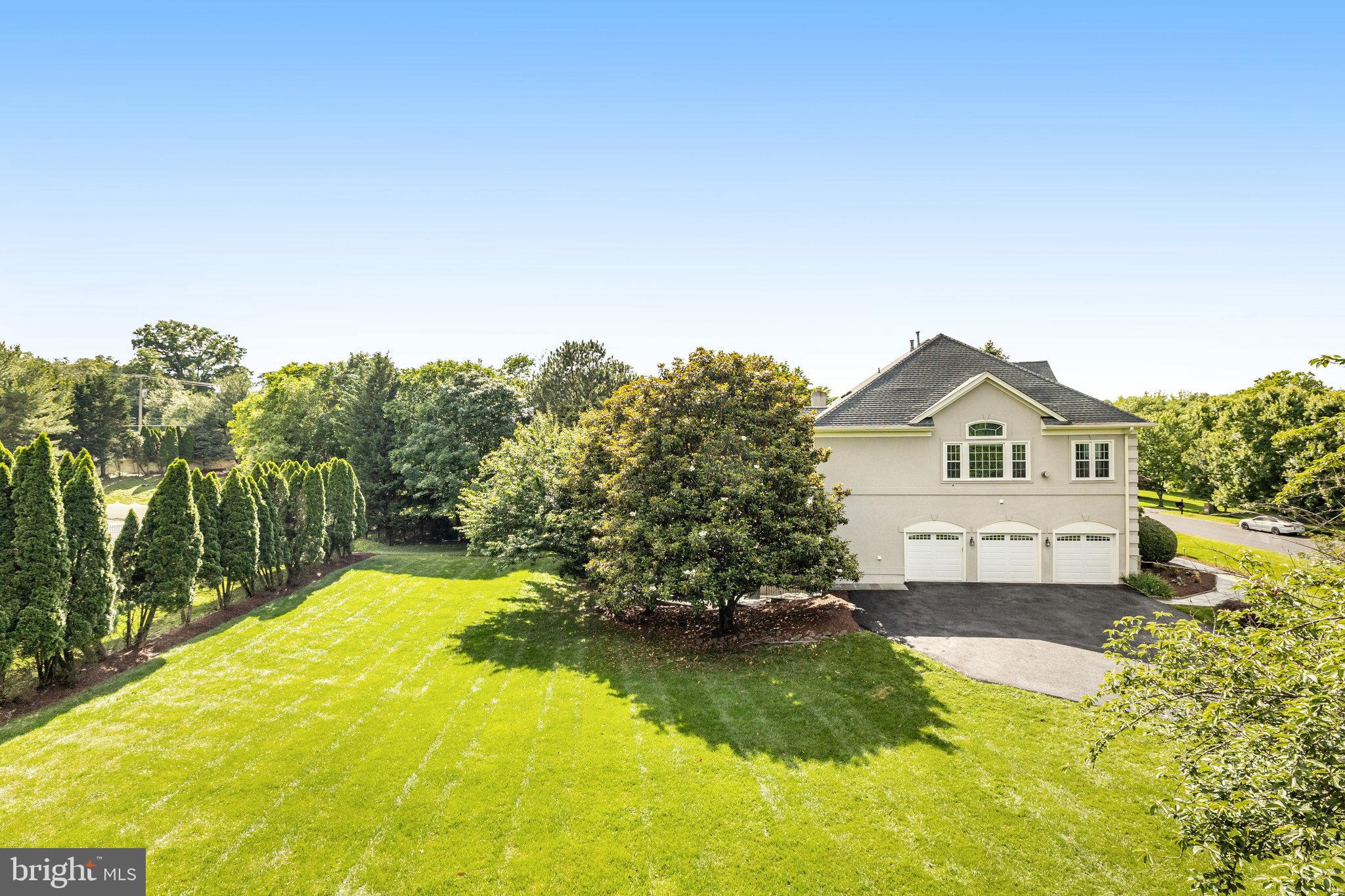 10403 VAN PATTEN LANE