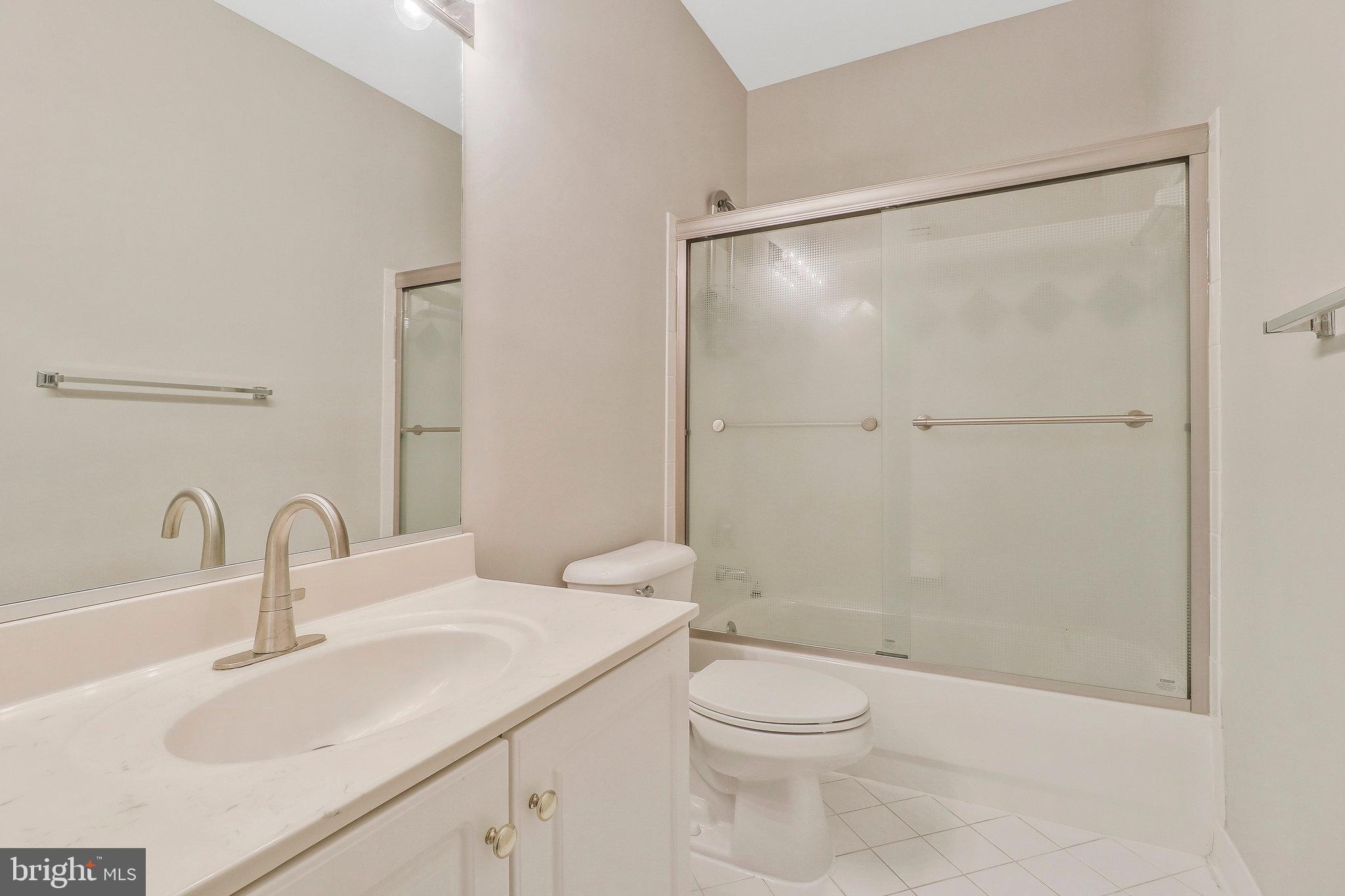 10403 VAN PATTEN LANE