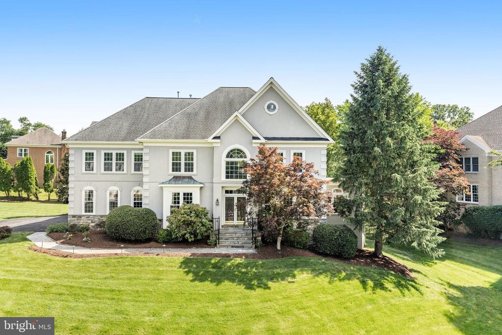 10403 VAN PATTEN LANE