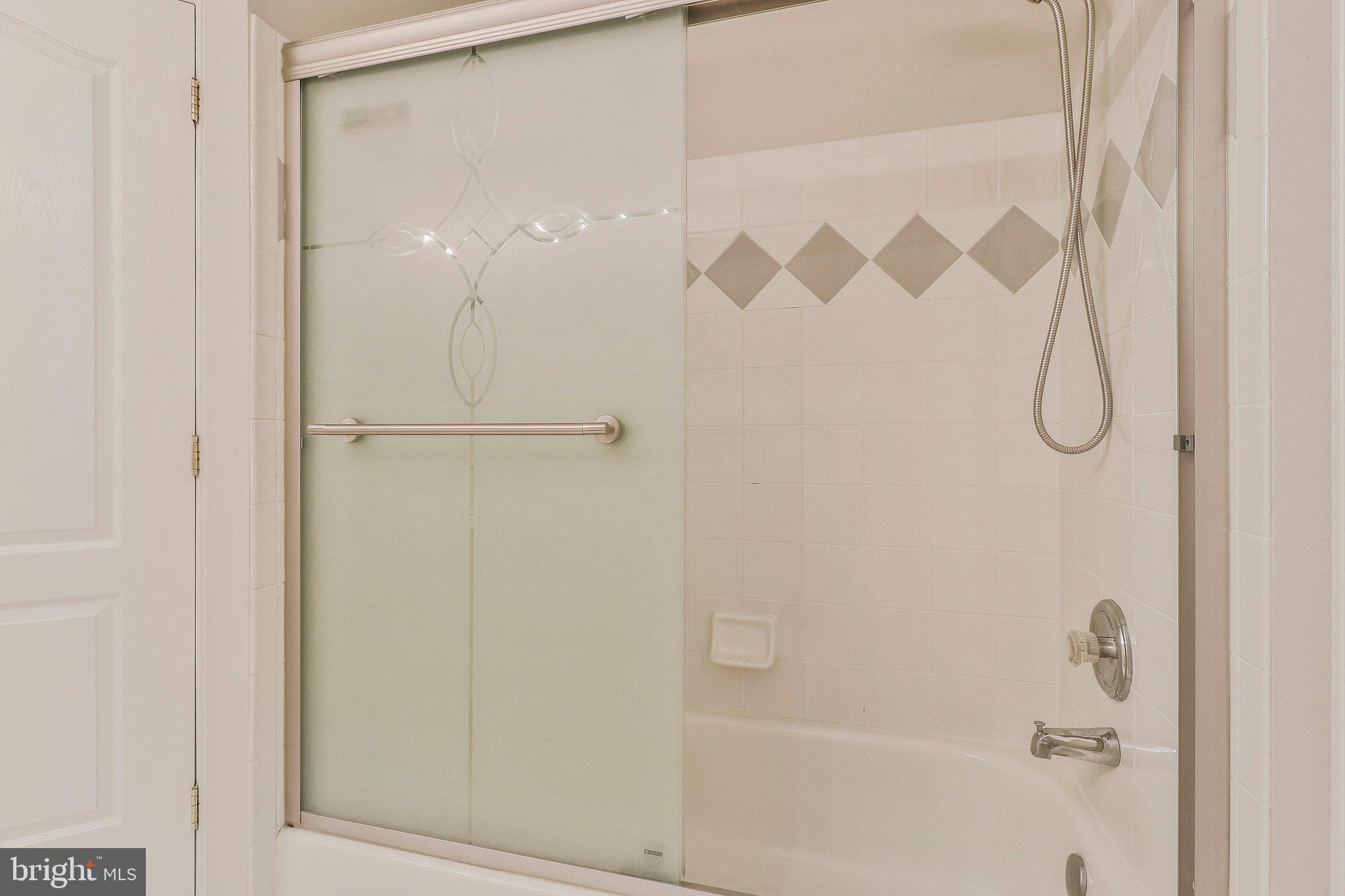 10403 VAN PATTEN LANE