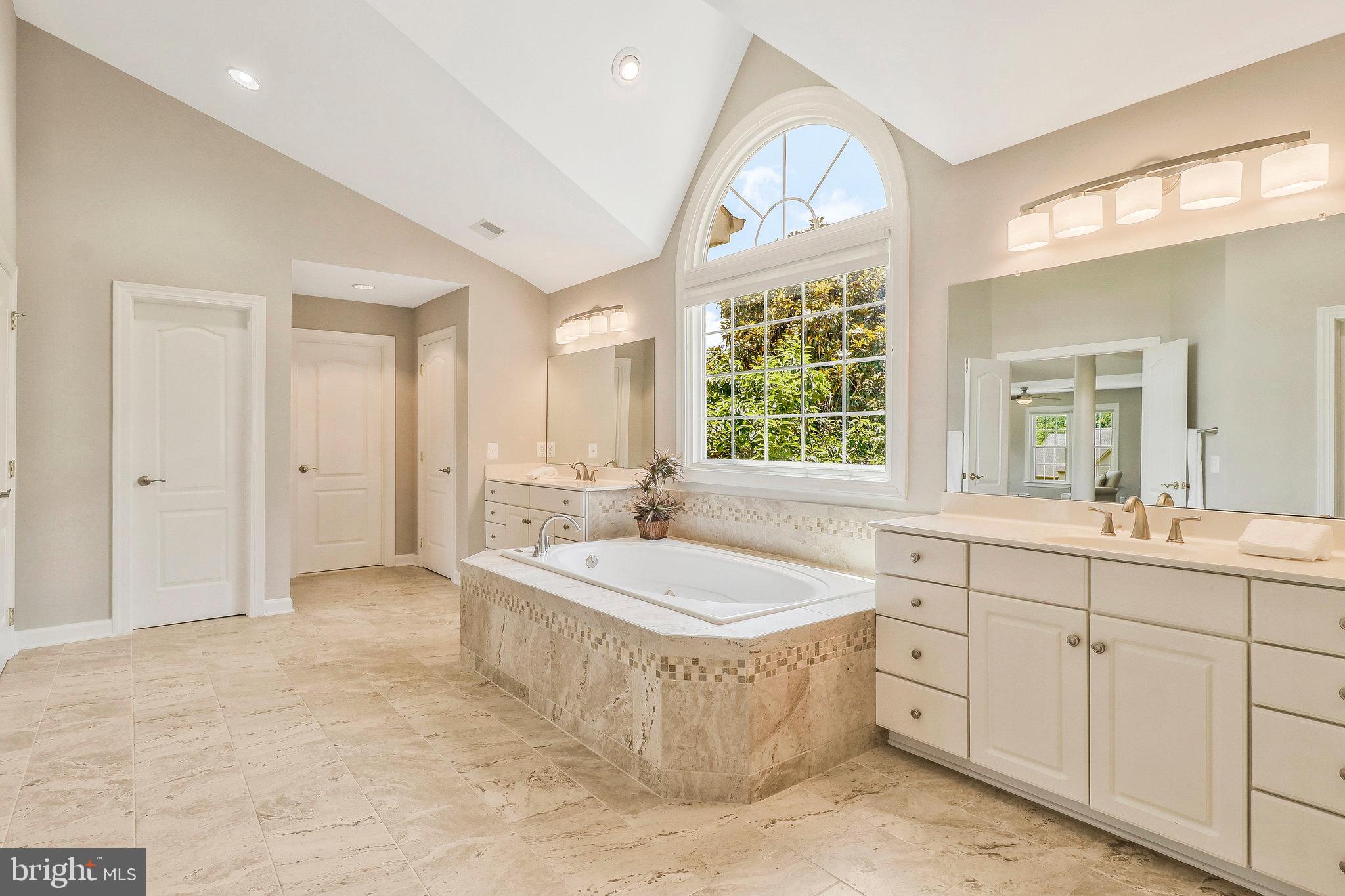 10403 VAN PATTEN LANE