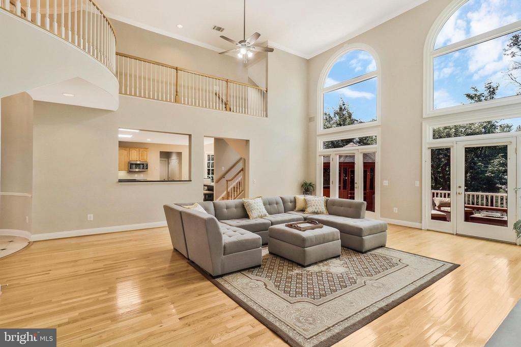 10403 VAN PATTEN LANE