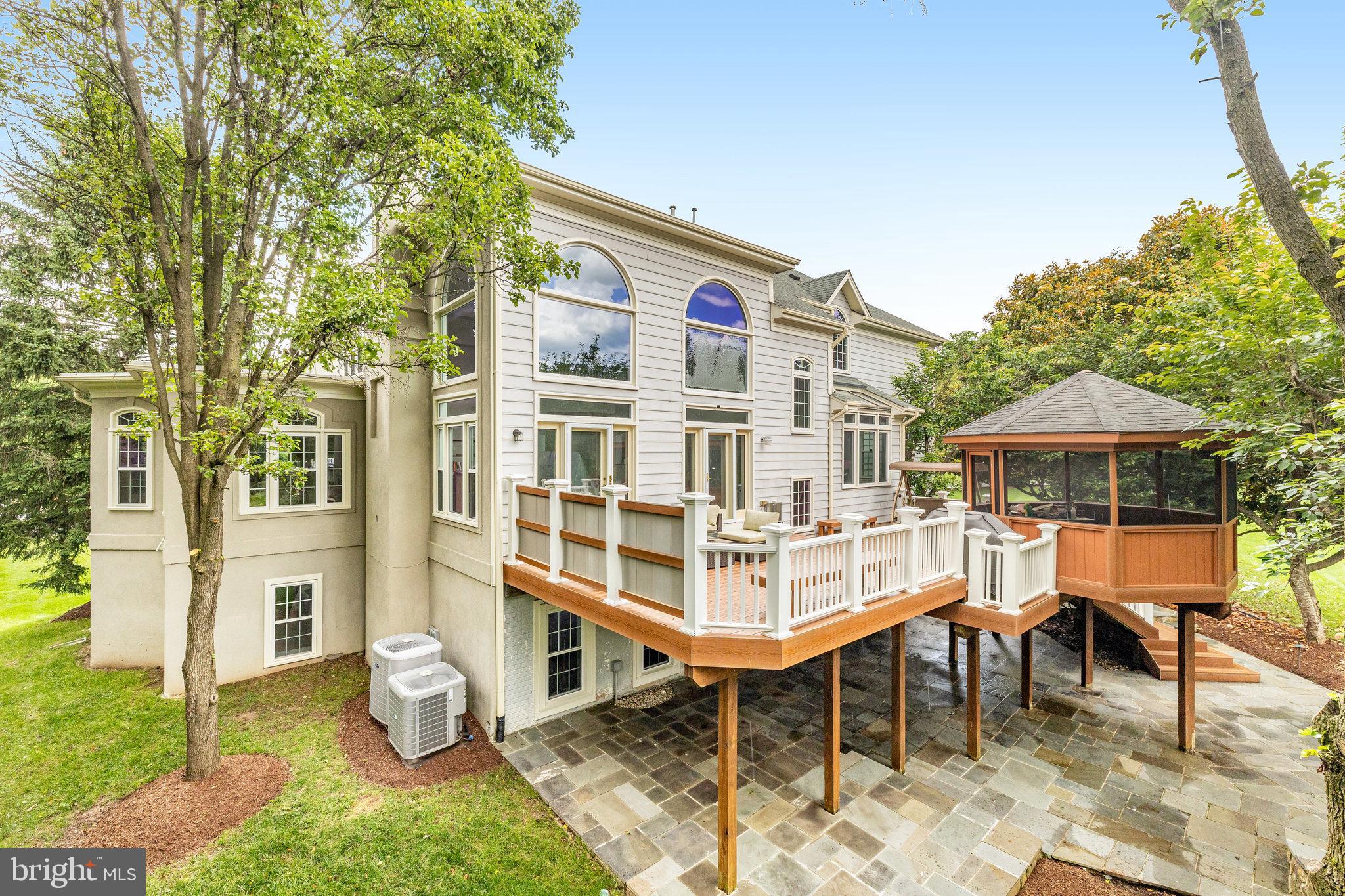 10403 VAN PATTEN LANE