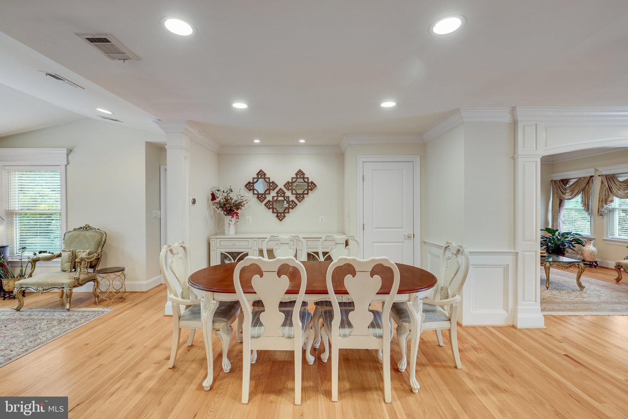 816 CONSTELLATION DRIVE