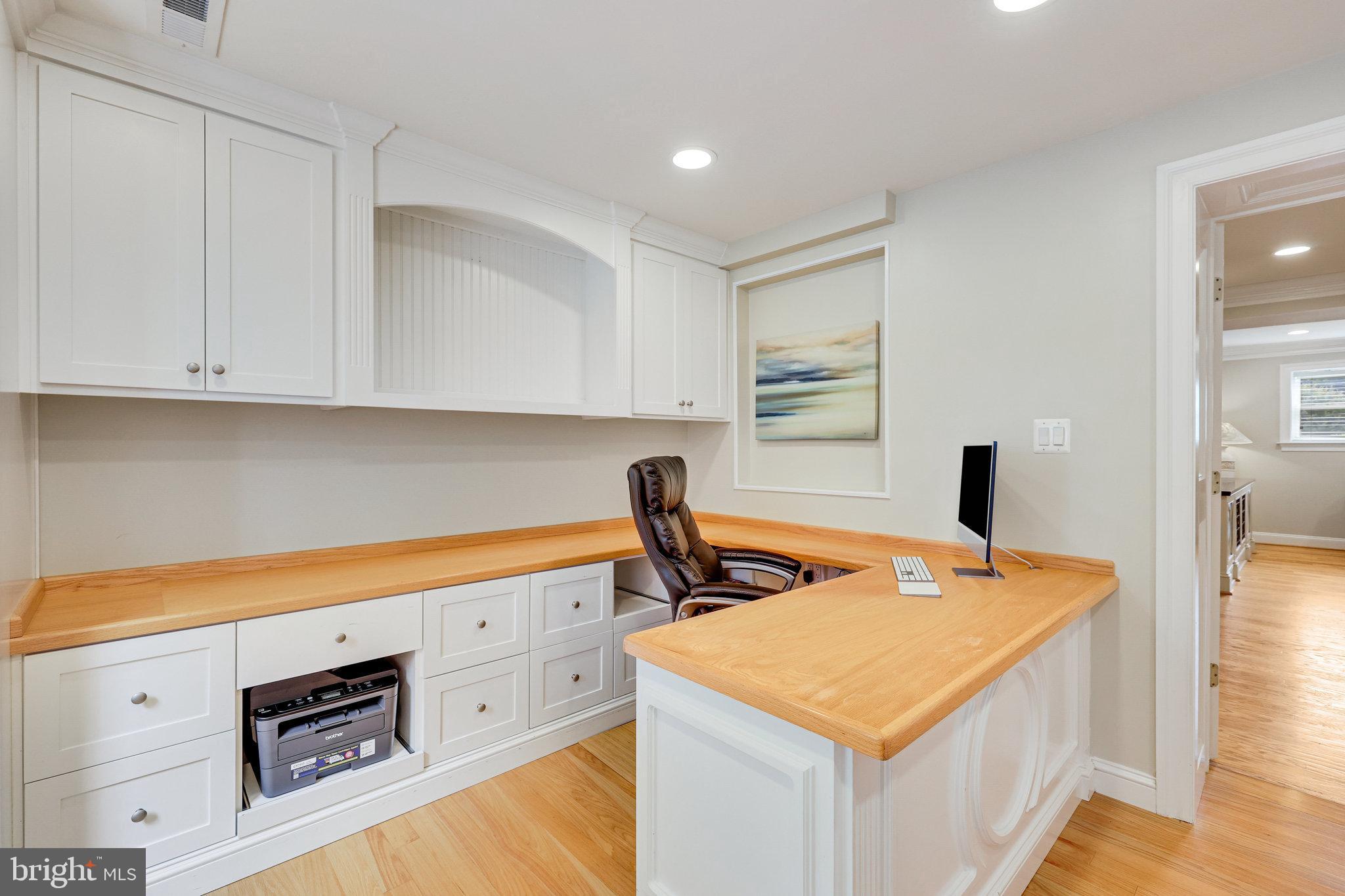 816 CONSTELLATION DRIVE