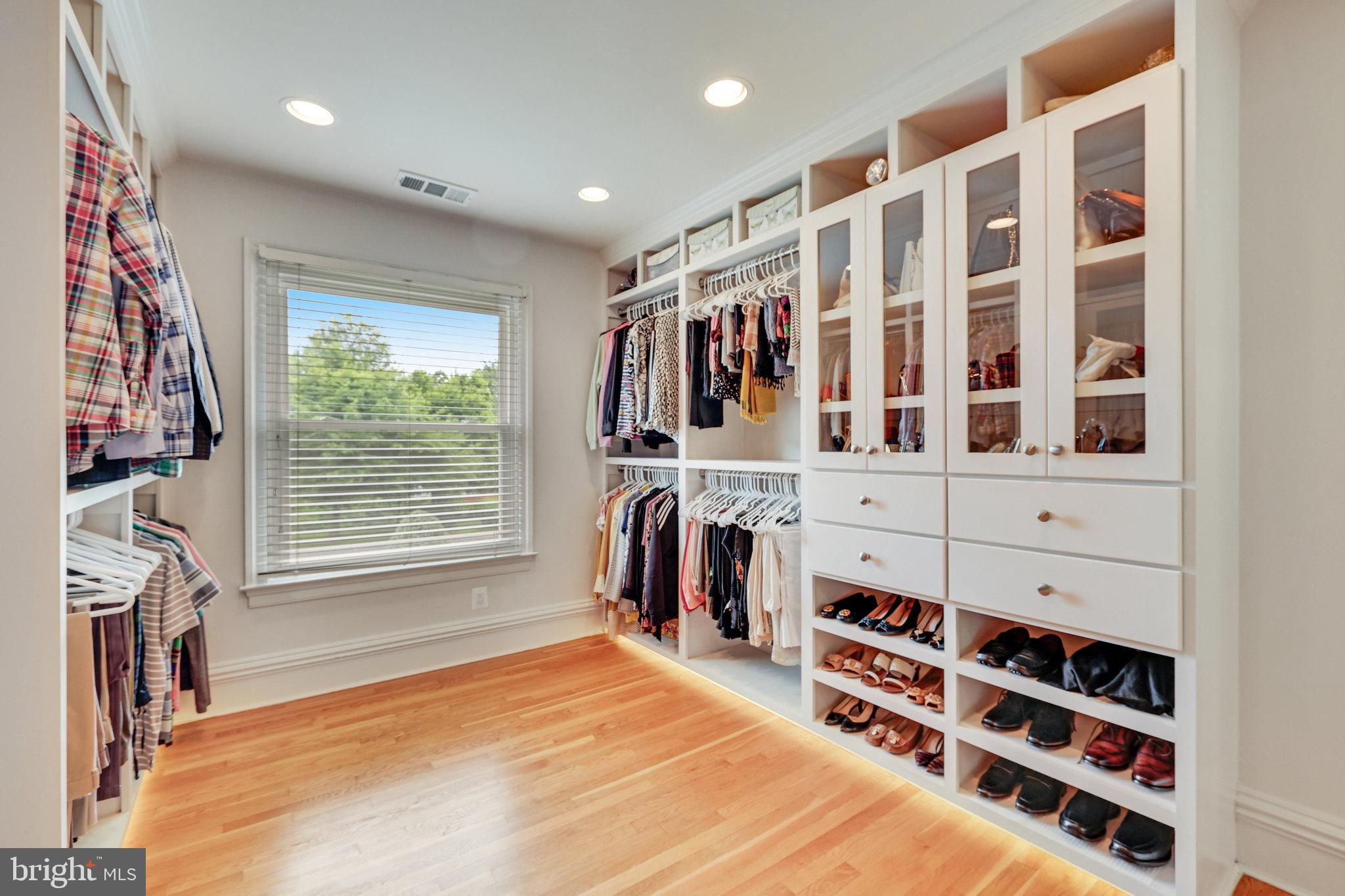 816 CONSTELLATION DRIVE