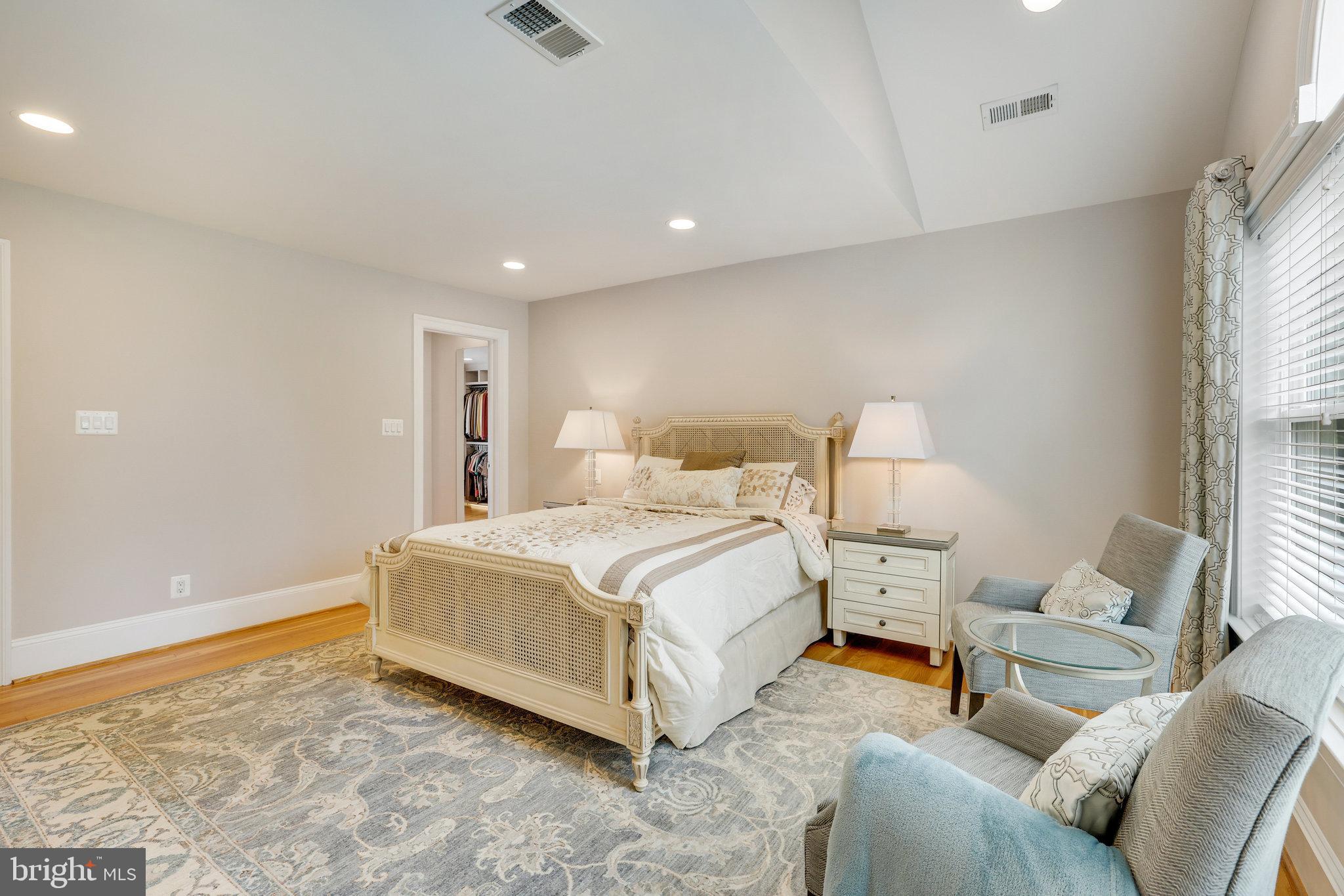 816 CONSTELLATION DRIVE