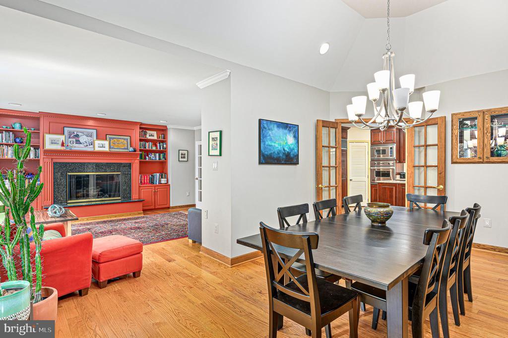 11103 GLADE DRIVE