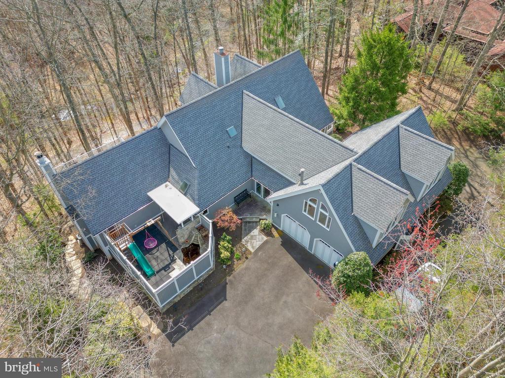 11103 GLADE DRIVE