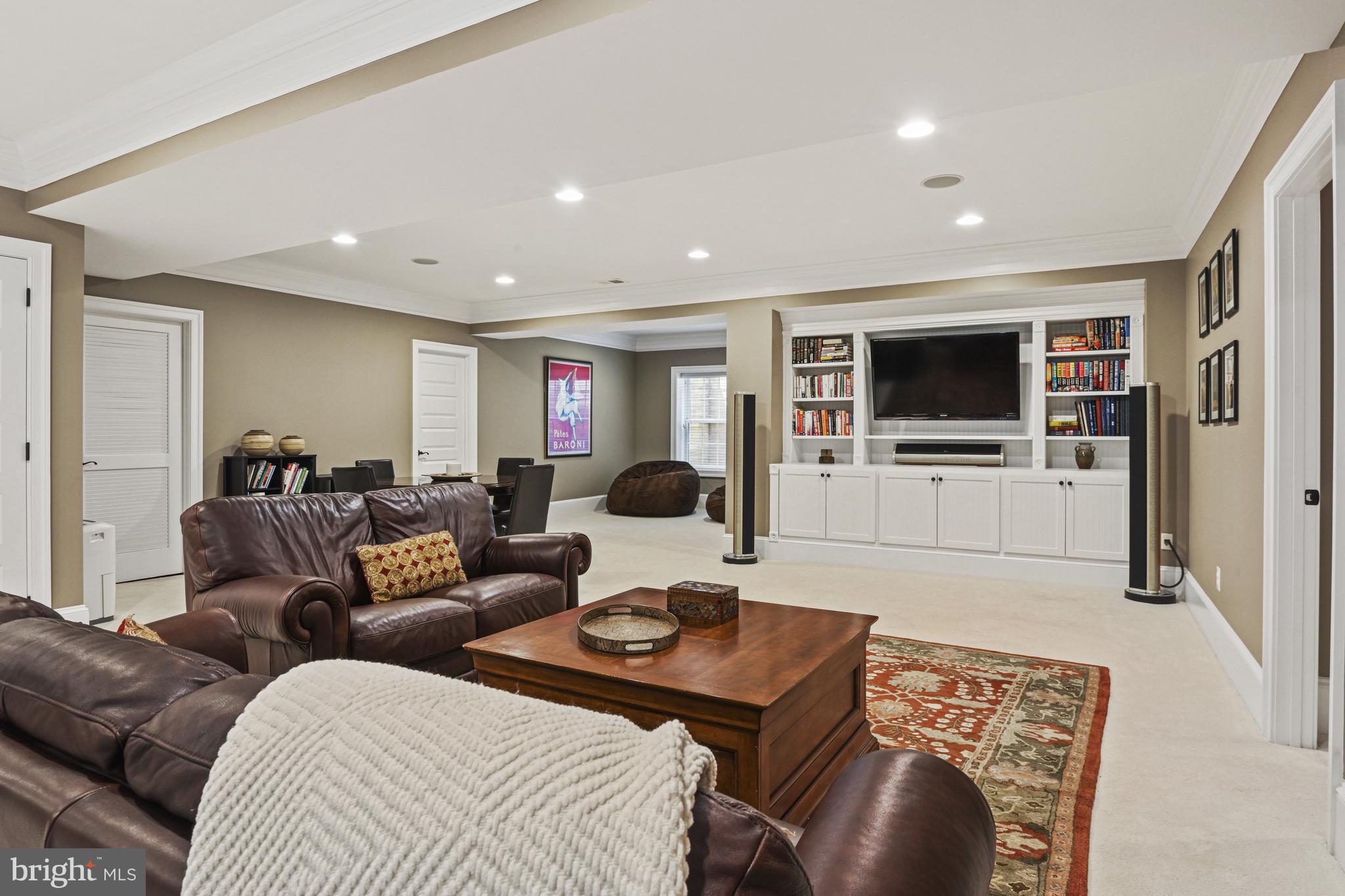 754 ELLSWORTH AVENUE