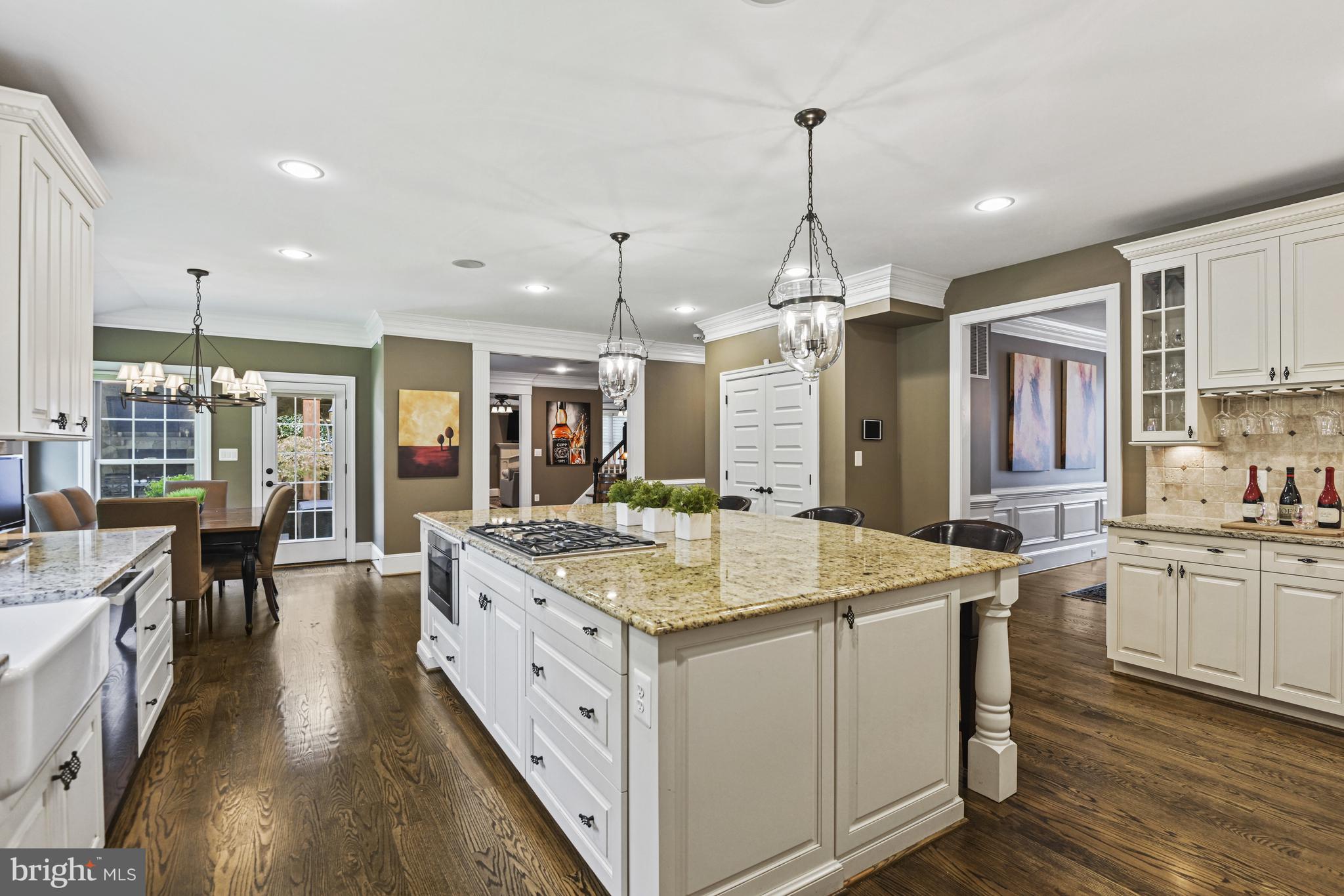 754 ELLSWORTH AVENUE