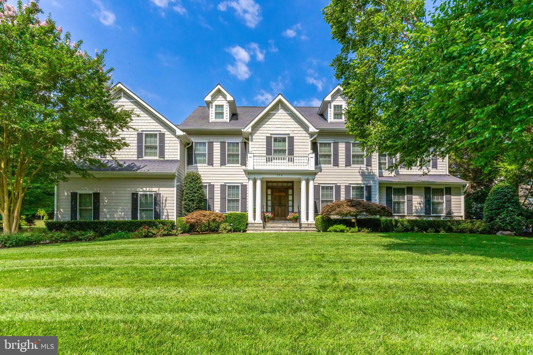 754 ELLSWORTH AVENUE