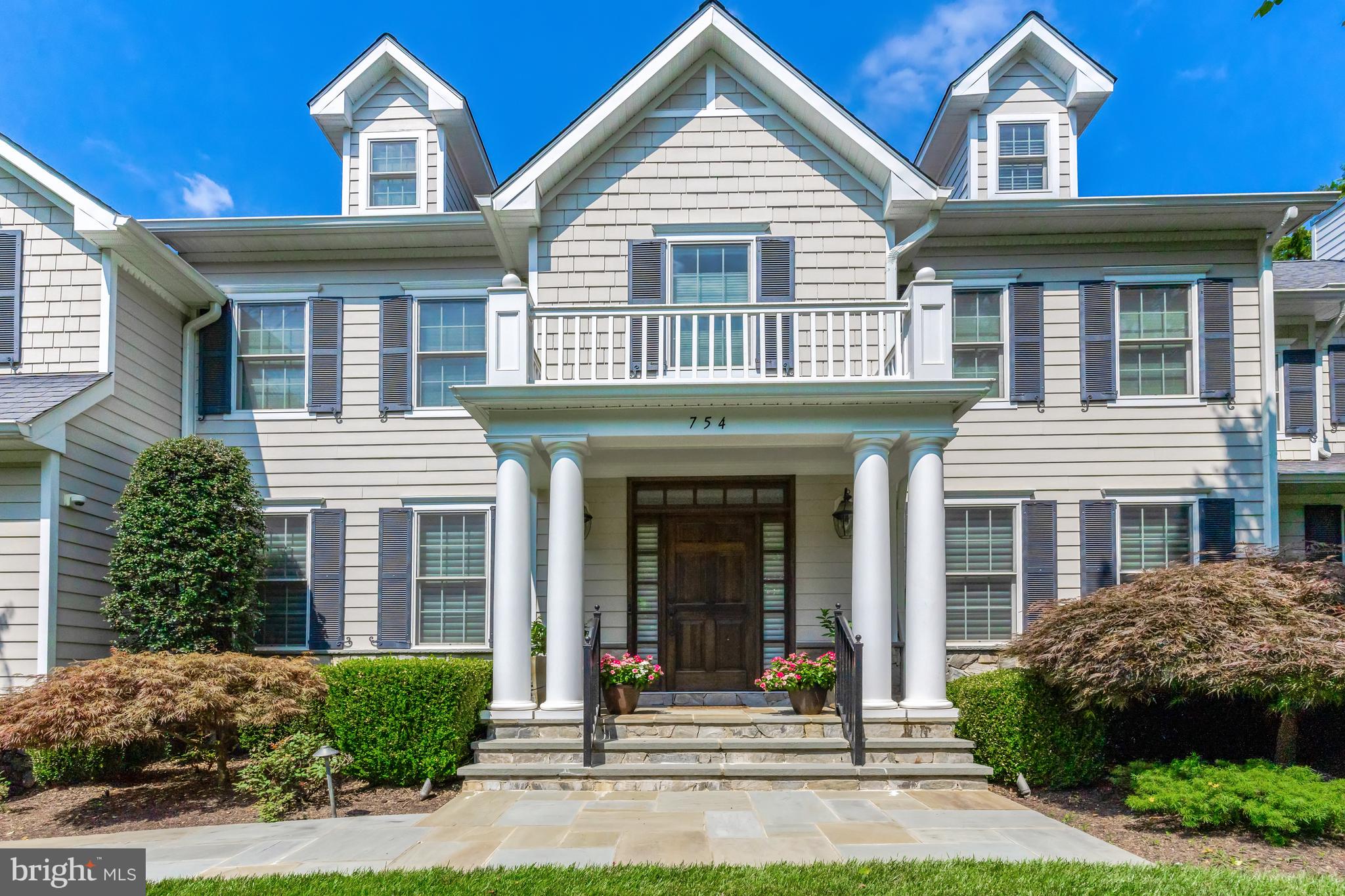 754 ELLSWORTH AVENUE