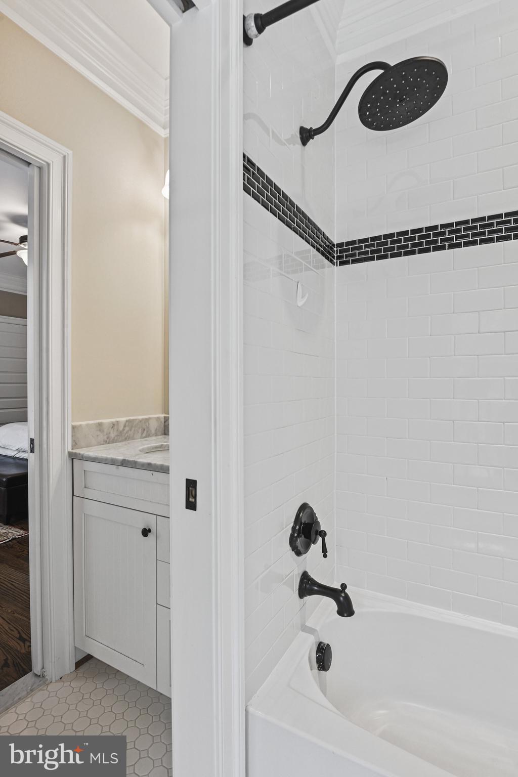 754 ELLSWORTH AVENUE