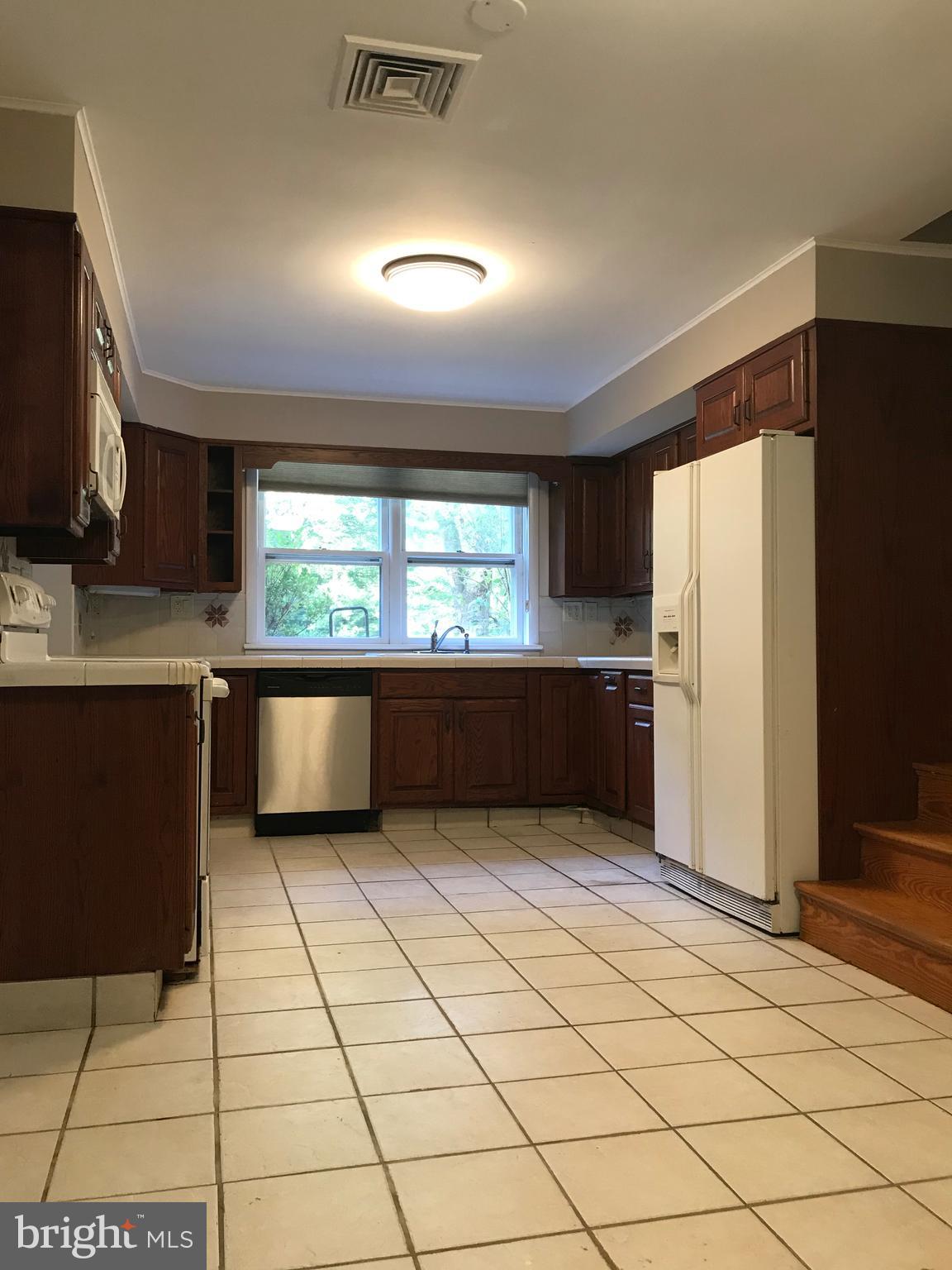 10209 BEACH MILL ROAD