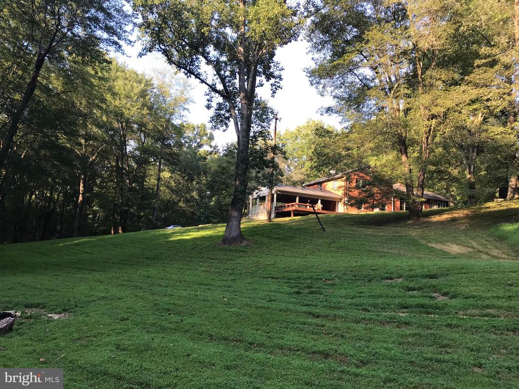 10209 BEACH MILL ROAD