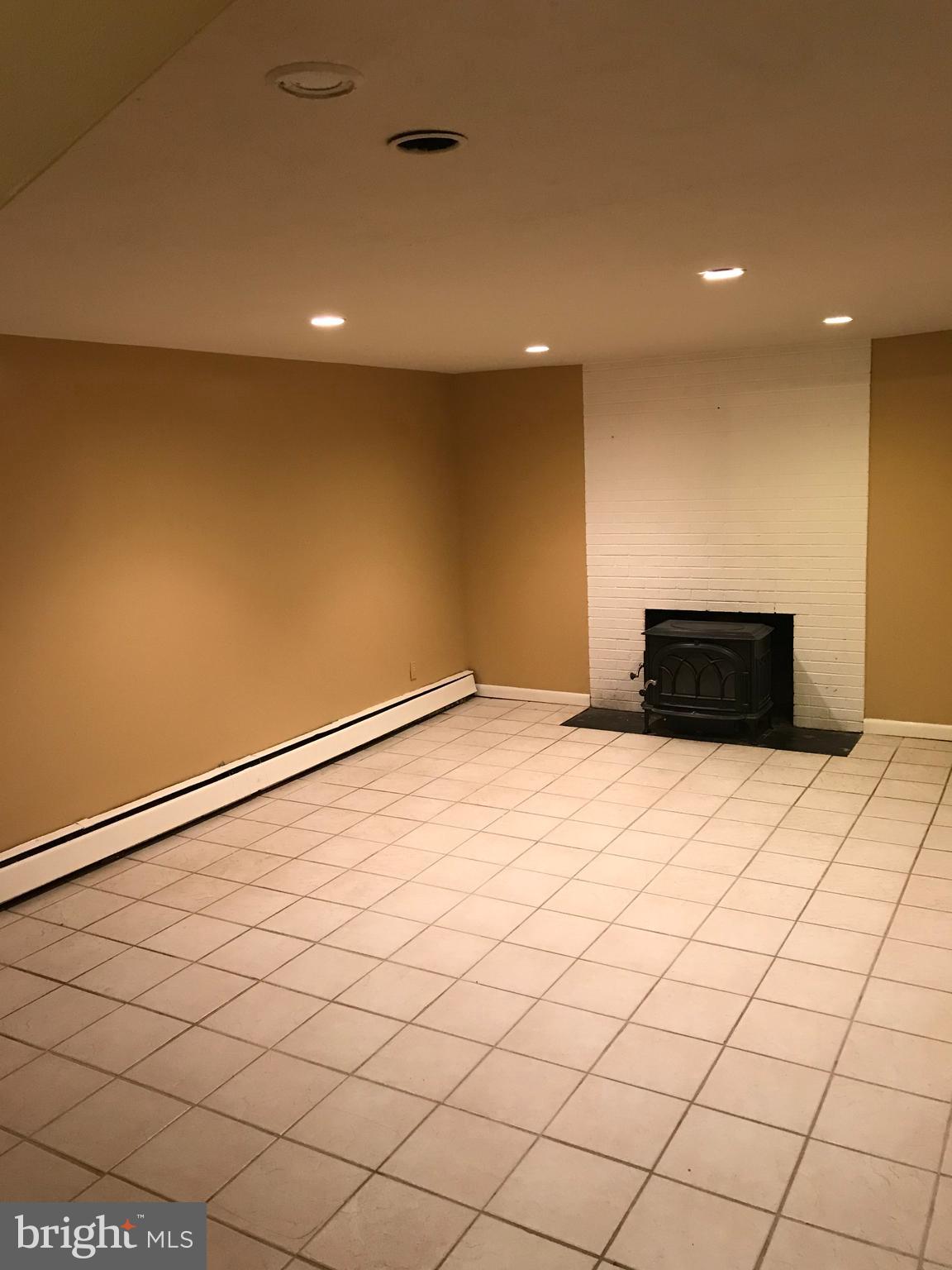 10209 BEACH MILL ROAD