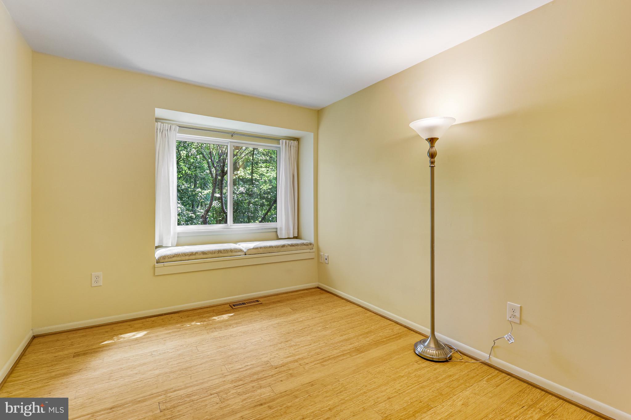 11529 BUTTONWOOD COURT