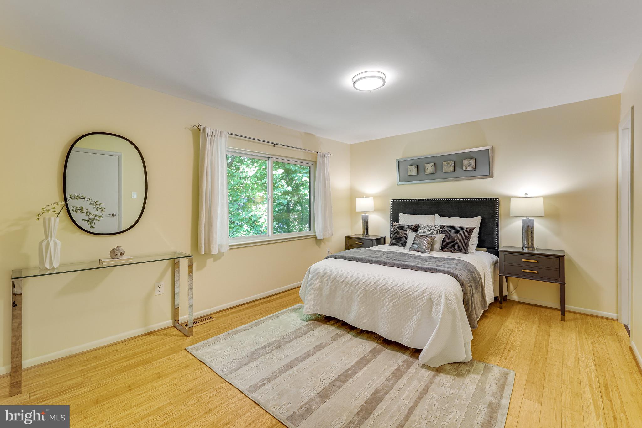 11529 BUTTONWOOD COURT