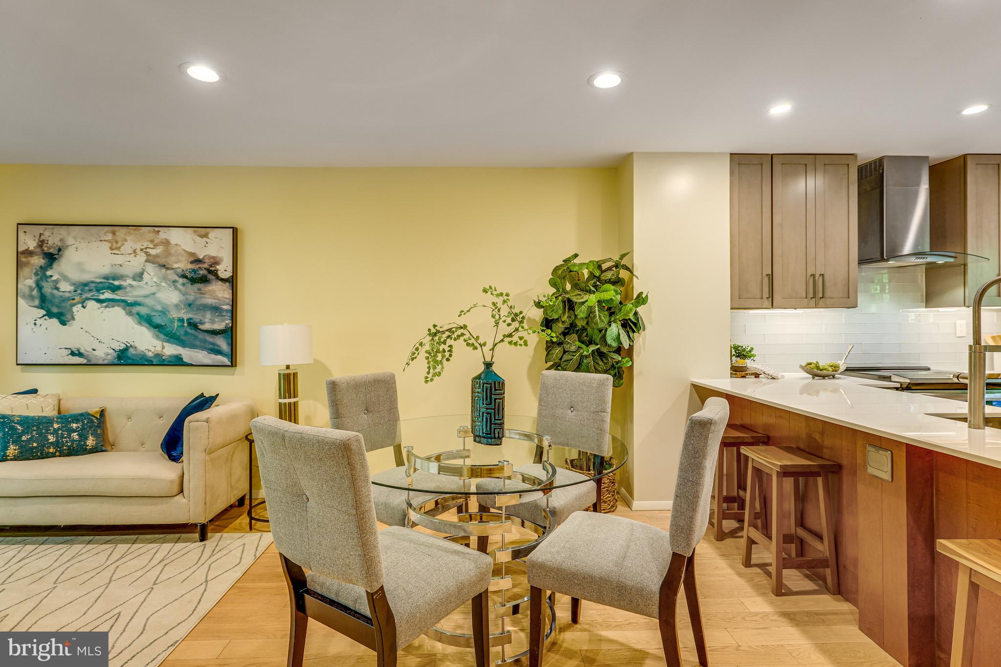 11529 BUTTONWOOD COURT