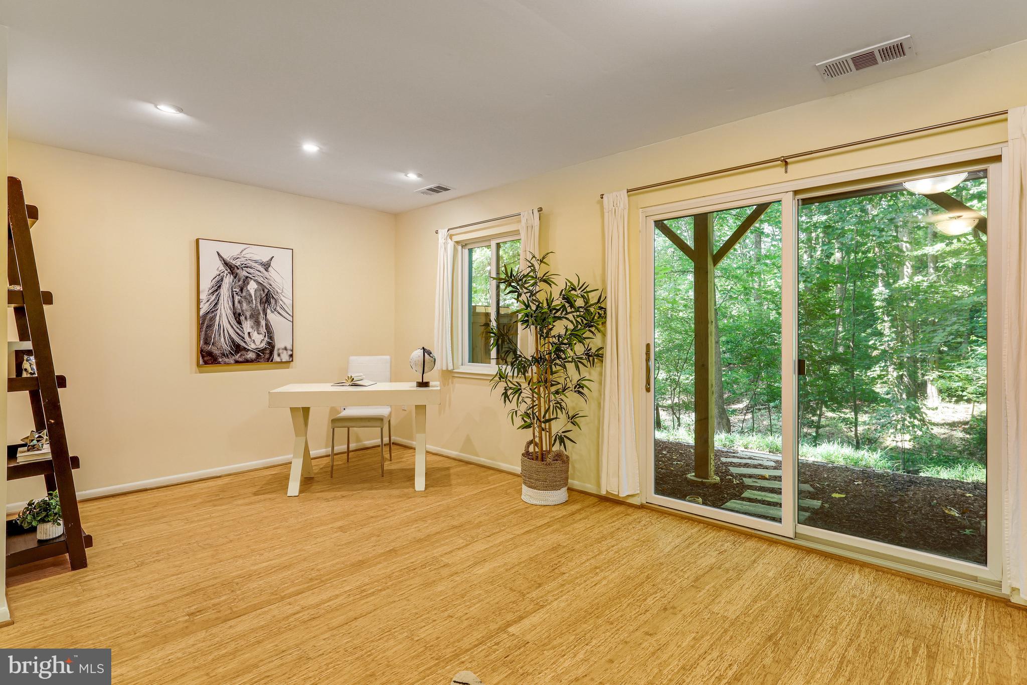 11529 BUTTONWOOD COURT