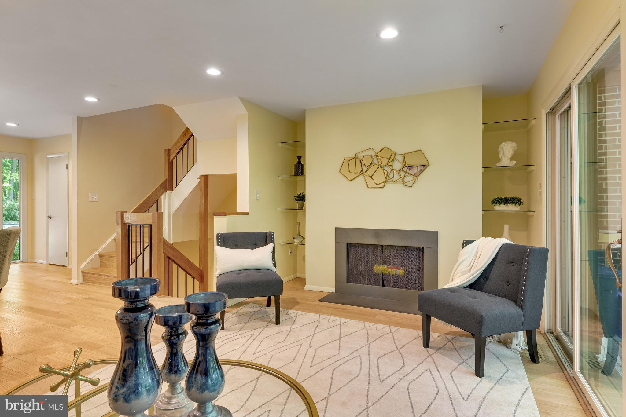 11529 BUTTONWOOD COURT