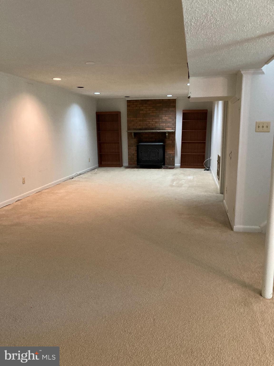 852 CONSTELLATION DRIVE