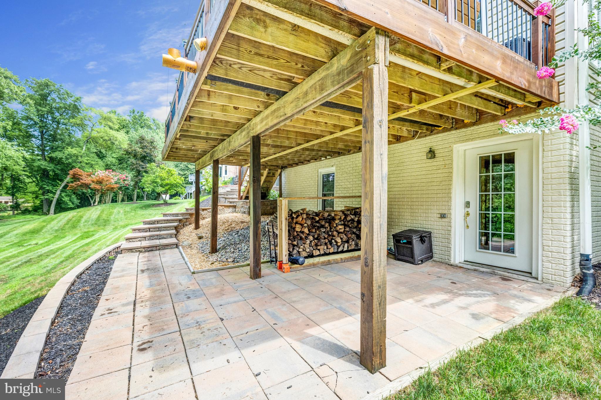 11602 ROLLING MEADOW DRIVE