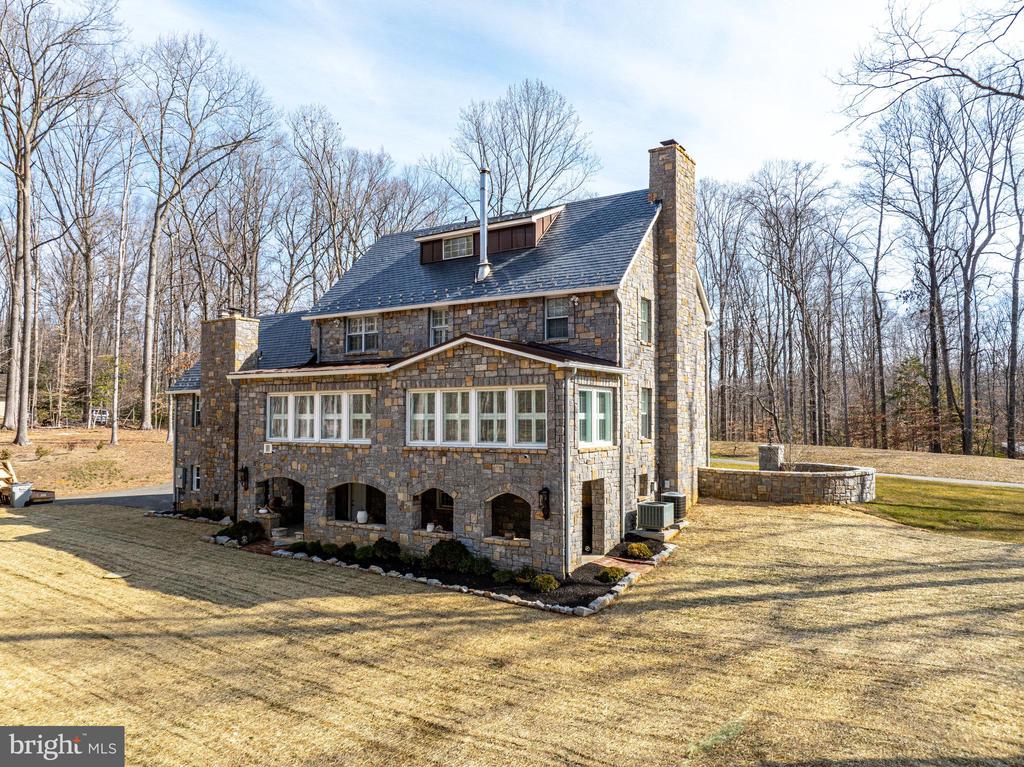 12101 BEAVER CREEK ROAD