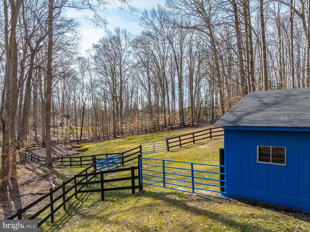 12101 BEAVER CREEK ROAD