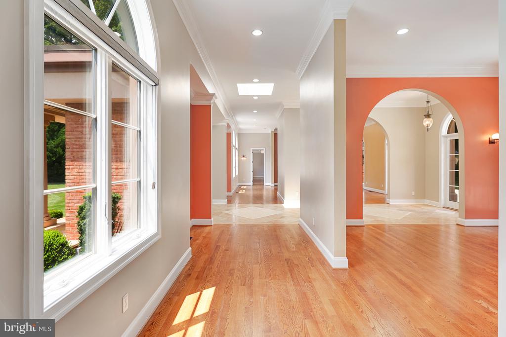 11304 SENECA CIRCLE