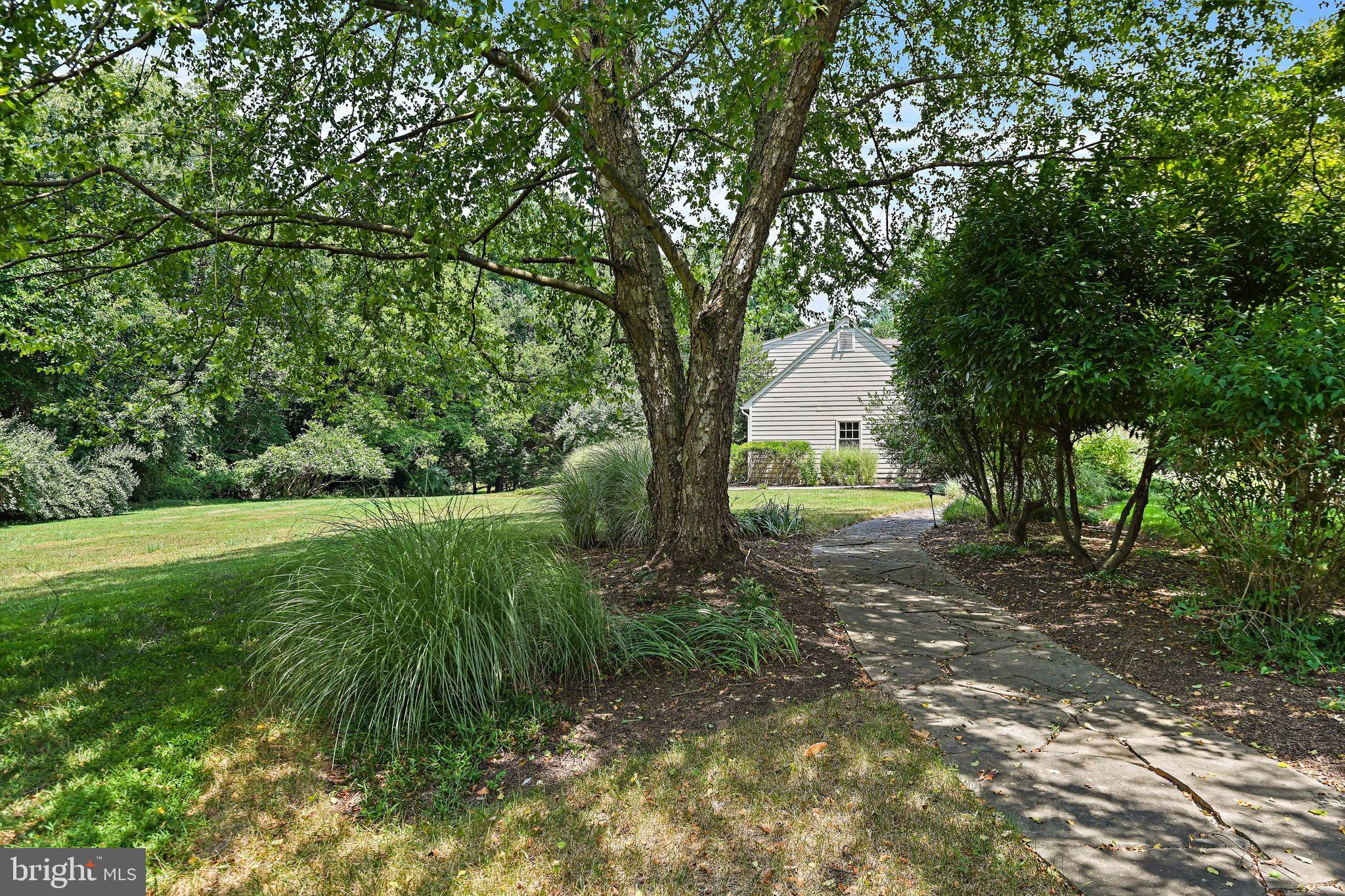 10916 BELGRAVIA COURT