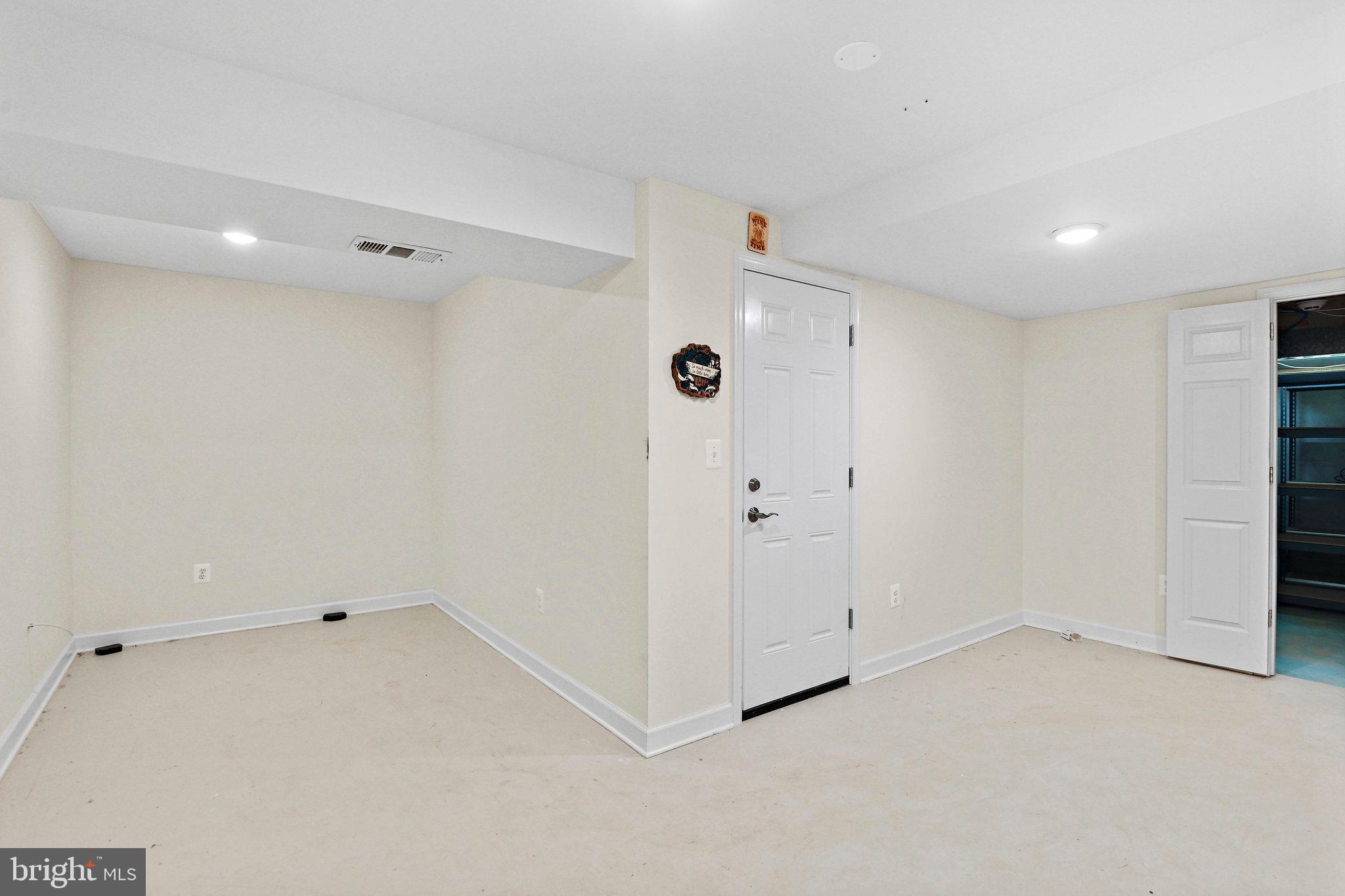 10916 BELGRAVIA COURT