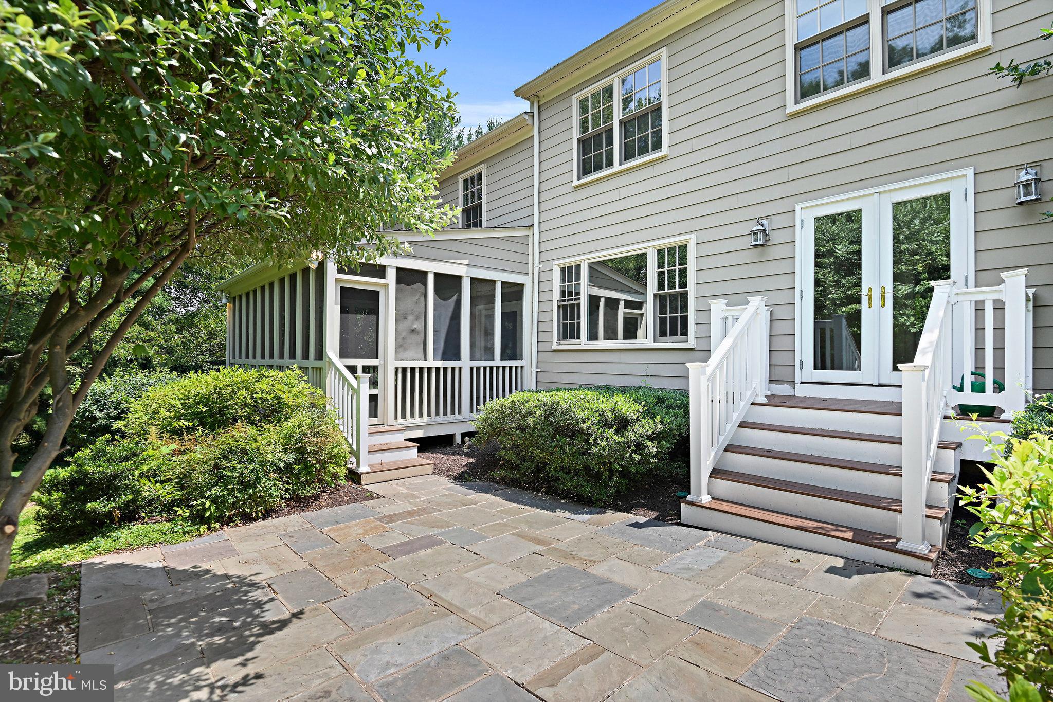 10916 BELGRAVIA COURT