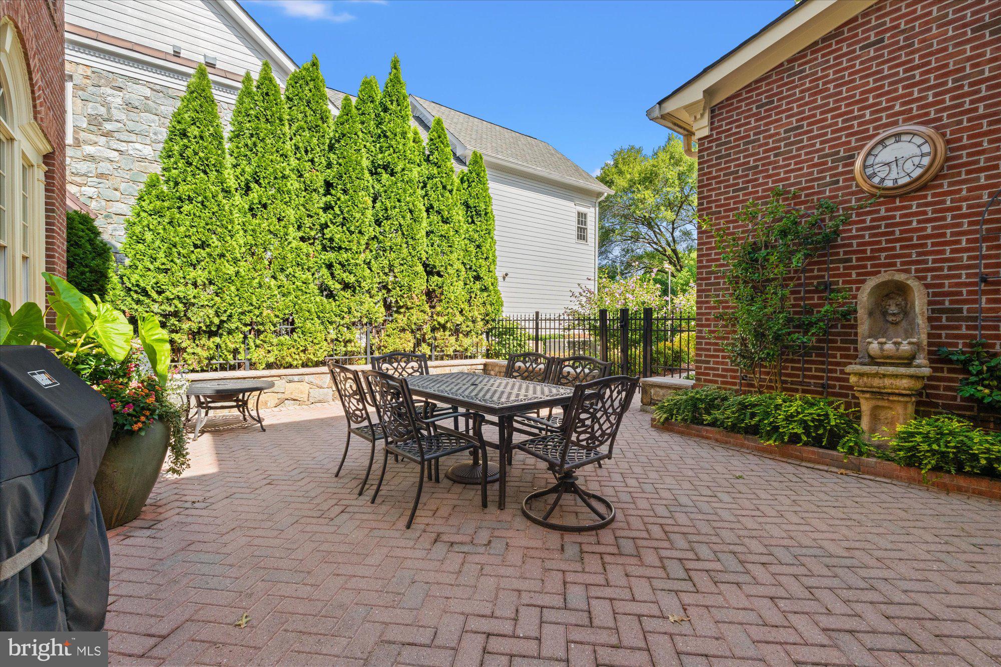 7249 ADDINGTON DRIVE