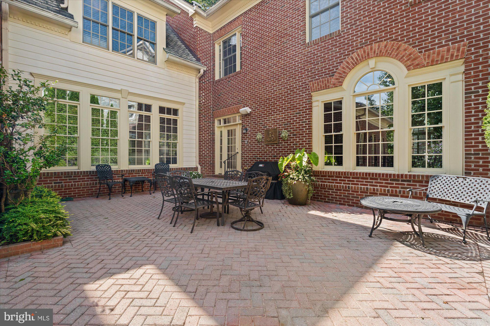 7249 ADDINGTON DRIVE