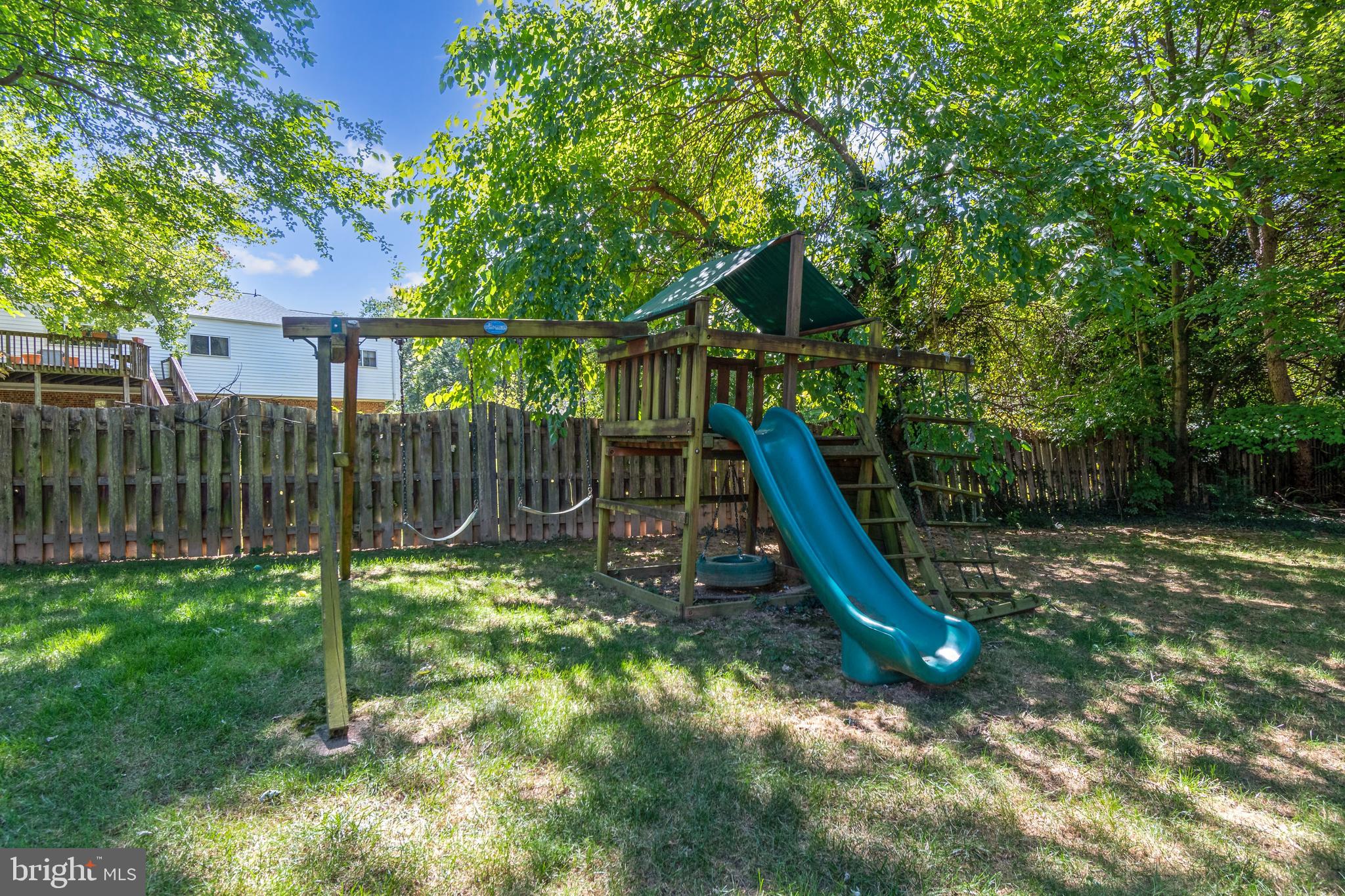 8005 BIRNAM WOOD DRIVE