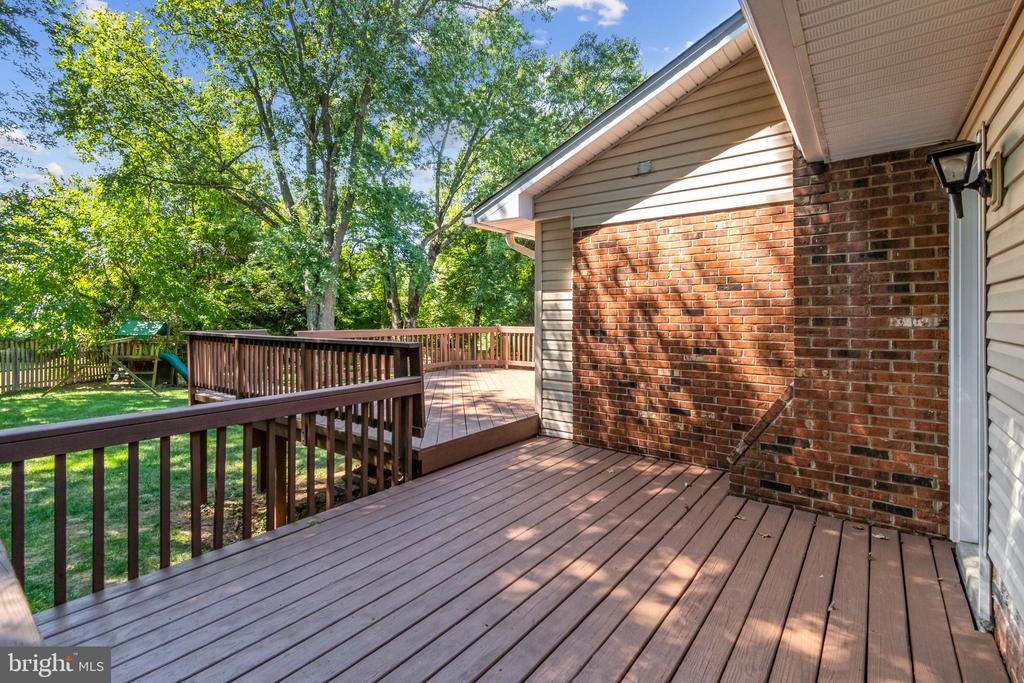 8005 BIRNAM WOOD DRIVE