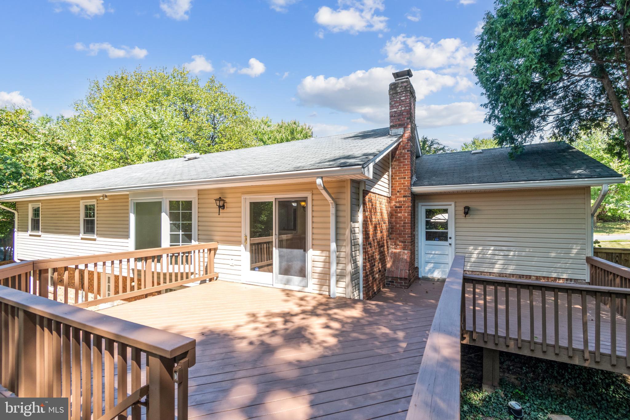 8005 BIRNAM WOOD DRIVE