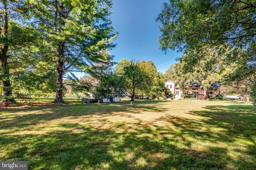10107 NEDRA DRIVE