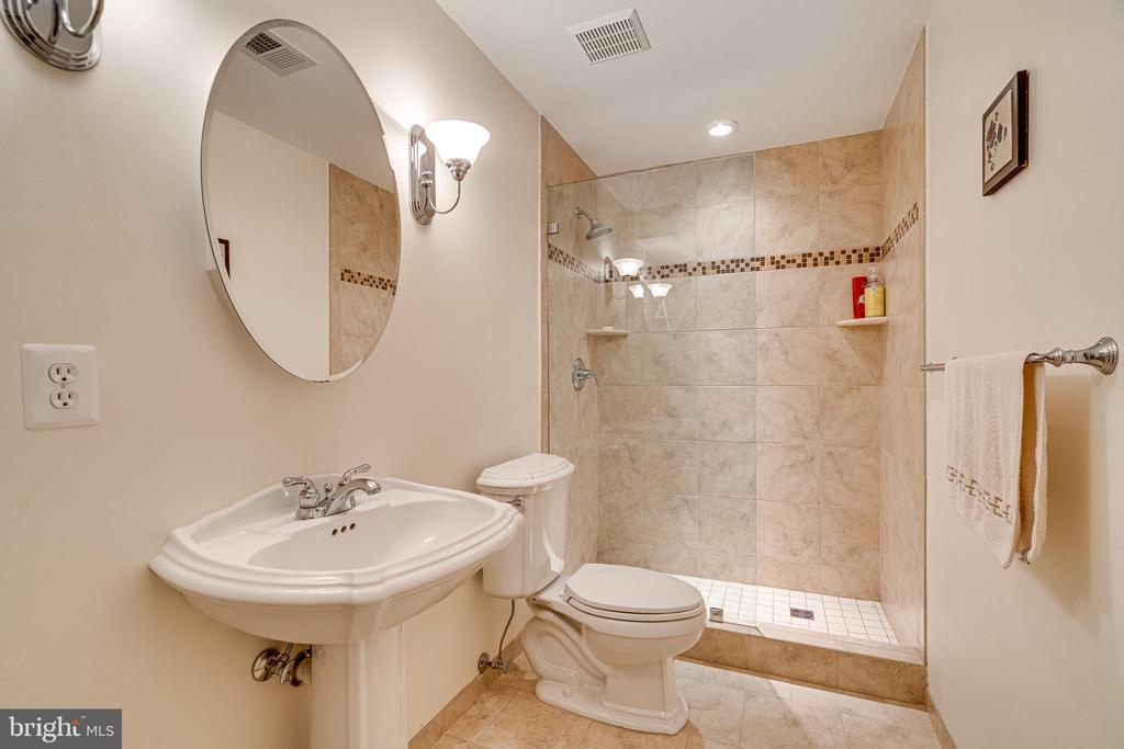 10107 NEDRA DRIVE